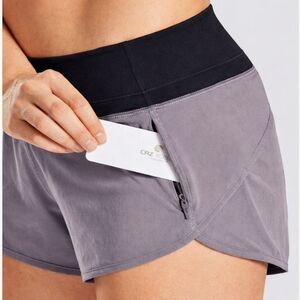 CRZ YOGA Black and Gray Athletic Sports Shorts Size Large NWT